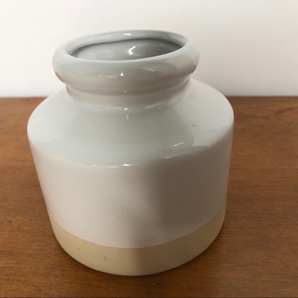 [SOLD] Hearth & Hand Vase - Picture 5 of 9